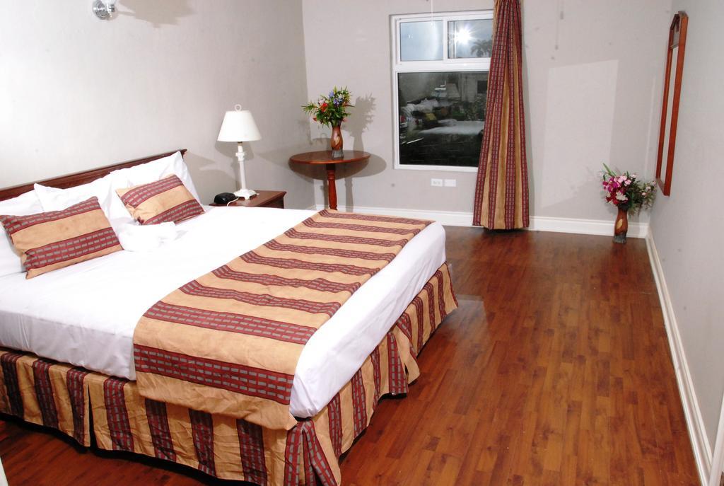 רנאוויי ביי Guest House Villa Mishkan חדר תמונה
